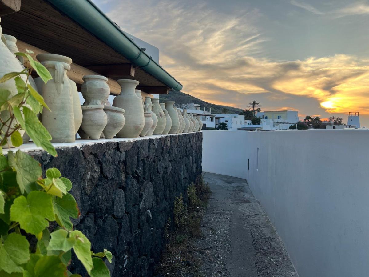 Casa Due Lune Stromboli Exterior foto
